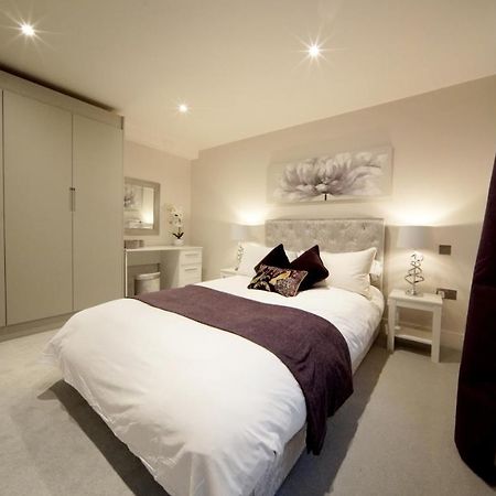 Trinity House By Ritual Stays St Albans ภายนอก รูปภาพ
