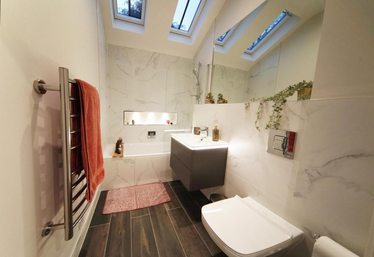 Trinity House By Ritual Stays St Albans ภายนอก รูปภาพ